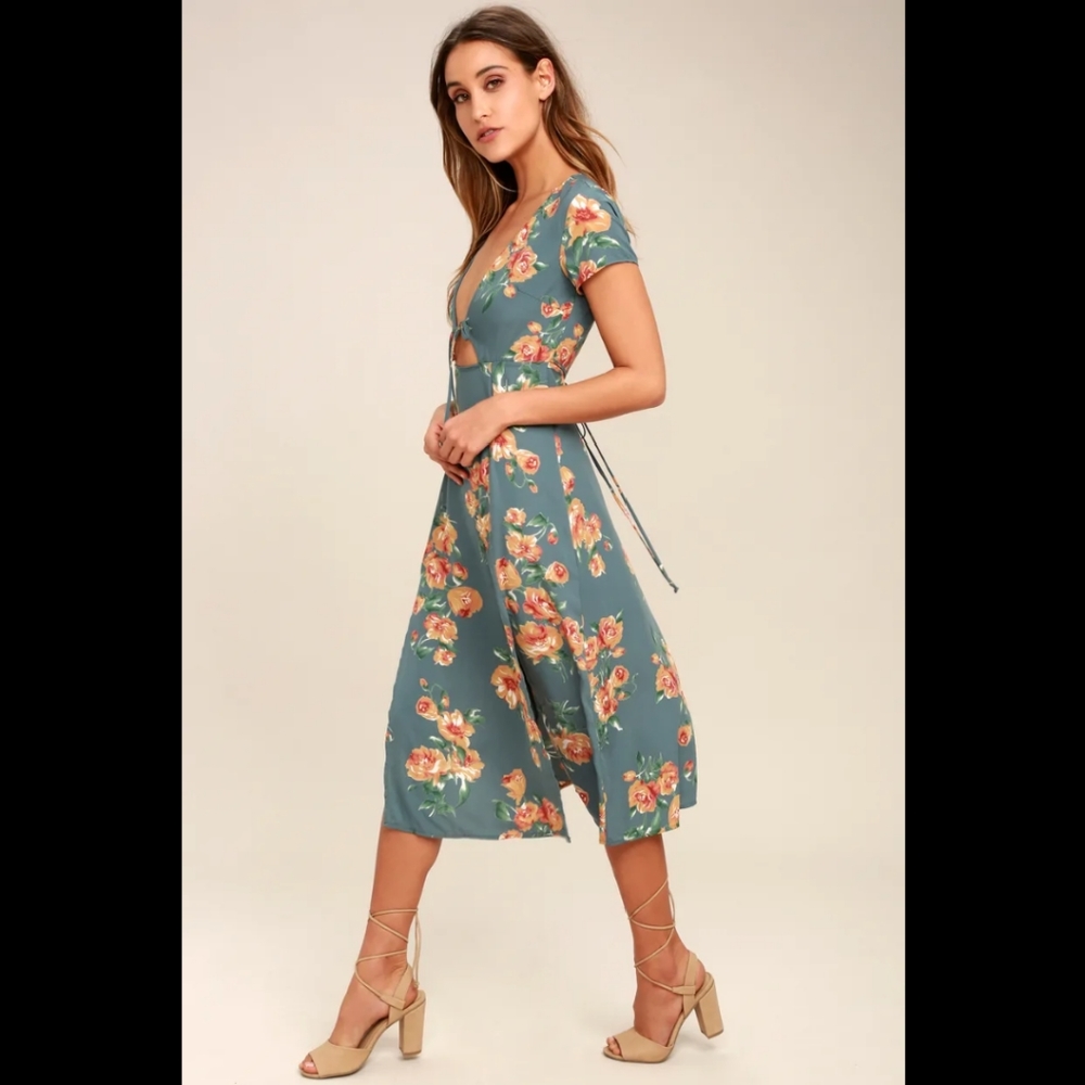 Low cut midi dress